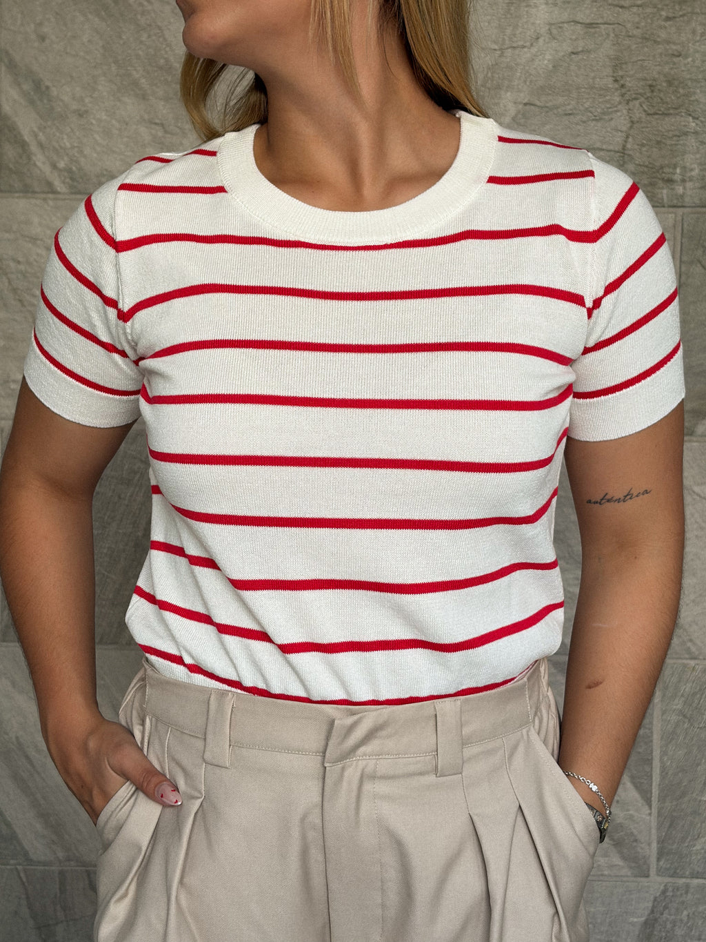Blusa rayas rojas
