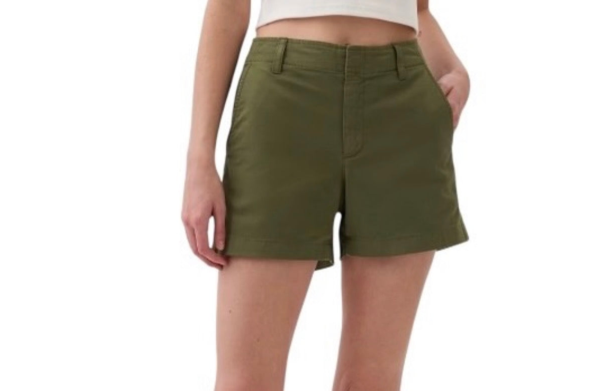 Short gap verde musgo