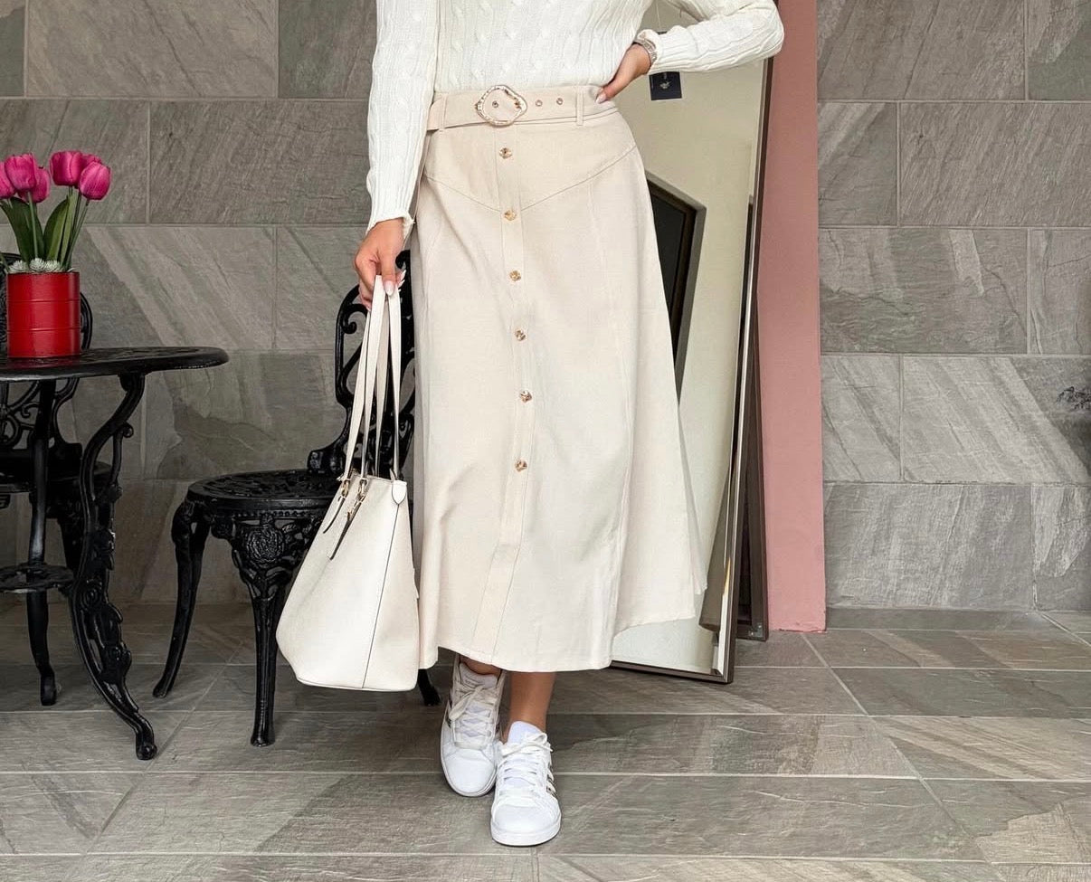 Enagua beige larga