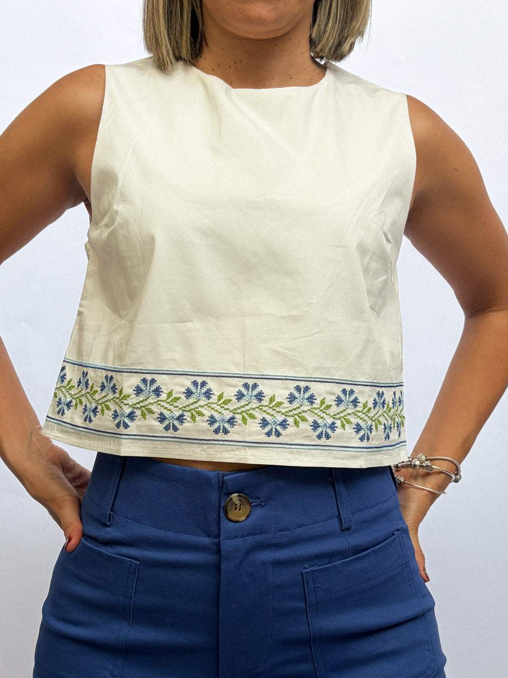 Blusa flores azules