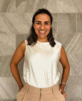 Blusa blanca detalle brillantes